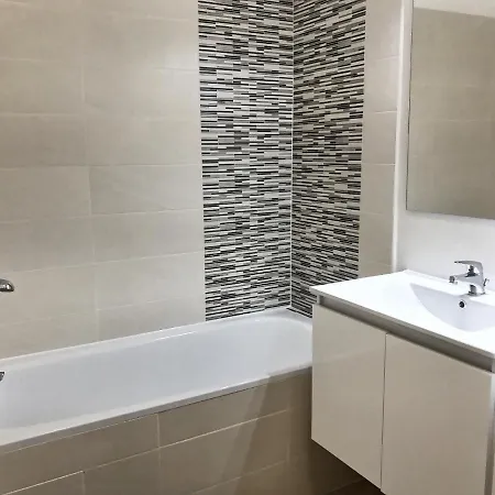 Apartament Recent Pour 4 Personnes + Bebe Valras-Plage