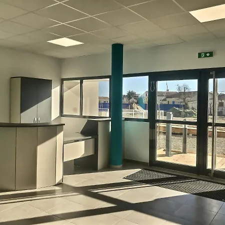 Apartament Recent Pour 4 Personnes + Bebe *